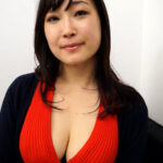 【巨乳 中出し】旦那とはSEXの相性が合わないと不倫に走る巨乳ビッチ妻となし崩し的なお試し不倫で本能丸出し激ピスSEX！│即ヌキ│h_1724m911g00006