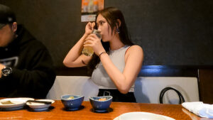 【巨乳 中出し】素人ネムラセ！！何しても起きない酩酊状態の素人を 思うがままにハメまくる！！3│DOC DREAM│h_1711docd00002