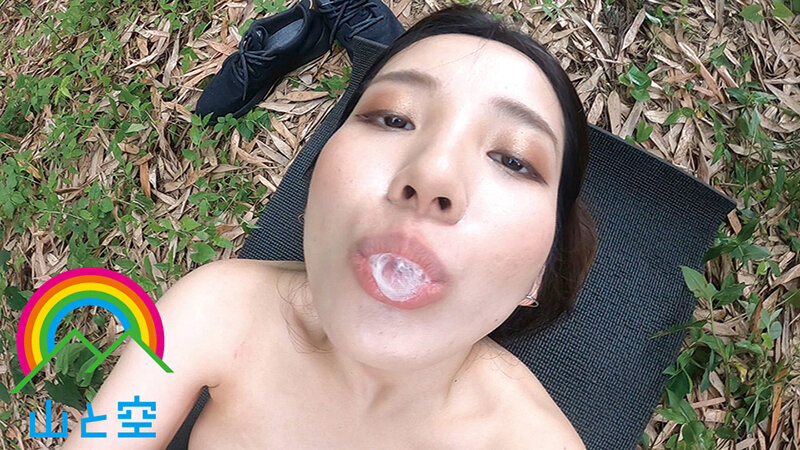 【巨乳 中出し】精飲便女露出 見せたがり恵体OLは、「精子は飲み物w」と常飲するザー汁ソムリエ♪野外チ●ポ丸呑みして満足顔で精飲ティスティング!ザーメン10発ごっくん!れん(27歳)│山と空│sora00366