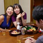 【巨乳 中出し】帰省先で再会した下品おばさん二人とまさかの相部屋。W巨乳に挟まれながら密着汗だくで痴女られた僕。 真木今日子 本真ゆり│痴女ヘブン│cjod00257