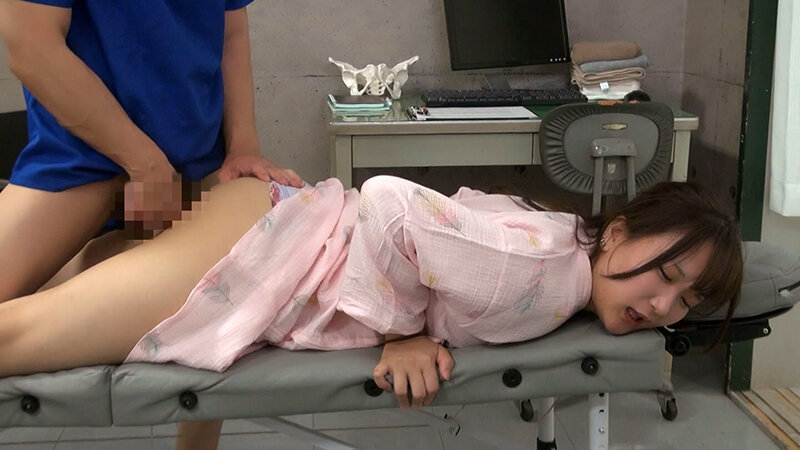 【巨乳 中出し】カラダの不調を改善したくて来院した若妻さん。マシュマロボディはとても敏感に反応する優れモノ。ビクビク痙攣がGOOD│即ヌキ│h_1724m978b00008