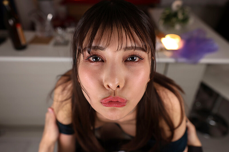 【巨乳 中出し】【VR】ここは場末の闇スナック 気さくで巨乳なママは、気に入った男をゲーム感覚で手玉に取る淫乱な女でした。│KMPVR-彩-│savr00669