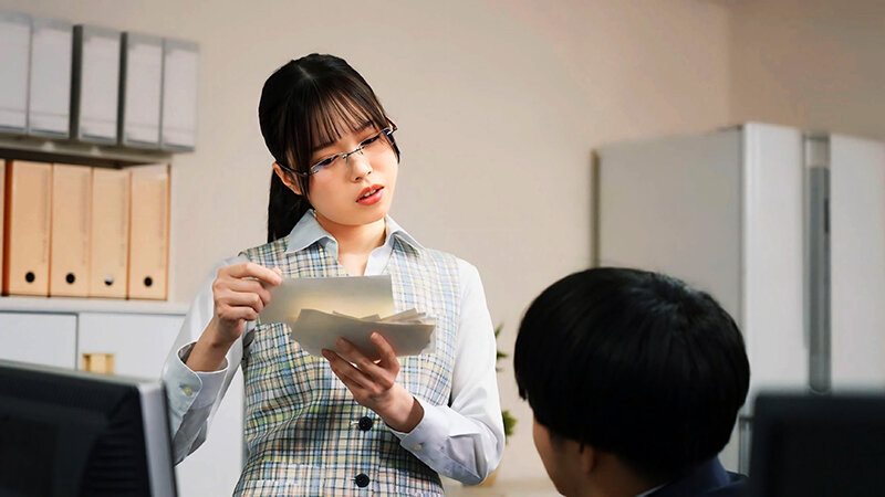 【巨乳 中出し】「これは経費で落ちません！」いつも地味で生真面目で領収書を突っ返してくる経理部のOLがデリヘル嬢で痴女だった。│FALENO TUBE│1fthtd00115