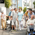 【巨乳 中出し】優しくて断れない人妻介護士は 真っ白な女体を高齢者に貪られ… 濃厚こってり計16P乱交 柏木ふみか│E-BODY│ebwh00267