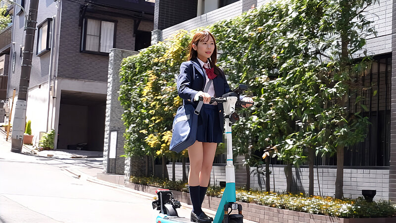 【巨乳 中出し】電動キックボードで帰宅する小生意気な巨乳女先輩 不登校デカチン童貞後輩に「ほらっ挿れてみな！」とあおったら逆にメスイキLOOPされたよぉぉ～│LOTUS│h_047at00182