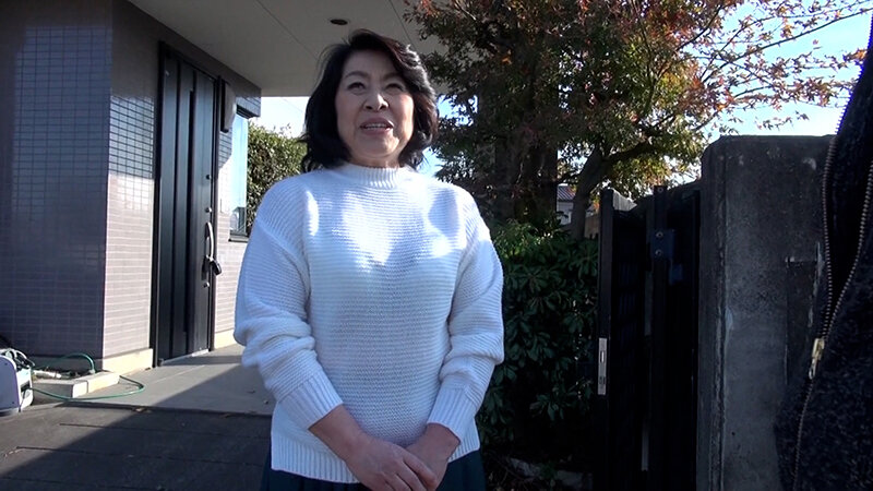 【巨乳 中出し】エッチがしたい秩父の田舎町に暮らす地方のおばさんに呼ばれたデリバリーAV撮影隊！地方の熟女と快楽中出しSEX！│即ヌキ│h_1724a043g00007