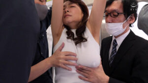 【巨乳 中出し】途中下車は許されていない…熟女狩りの横行する蹂躙連結孕ませ鉄道！！狂気に呑まれた人妻が電車内で中出し肉便器にイキ堕ちるまでの運行日誌 20人8時間2枚組│センタービレッジ│h_086cvdx00631