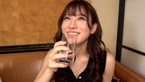 【巨乳 中出し】クラブ帰りの美女をナンパしてホテルで番組のゲームに参加をお願い！ノリが軽くてセフレ5人のむっつりヤリマン美女とノリパコ絶頂SEX！│即ヌキ│h_1724a065g00004