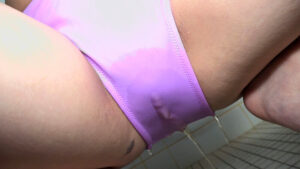 【巨乳 中出し】辻いまる これぞ王道 神ビキニ 昭和アイドルやキャンギャル、令和グラドルまで多くの女子の秘部を隠してきたビキニを巨乳や美乳、パイパンから剛毛、無防備ワキやハミ毛を超接写で舐め回す 絶対脱がさない完全着衣だからこそのポロリやハミ出しAV│神ビキニ│1oky00014