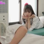 【巨乳 中出し】幼なじみの生意気ギャルと保健室のベッドで偶然隣になり、学校サボって一日中精子枯れるまでヤリまくり！ 新井リマ│kira☆kira BLACK GAL│blk00685