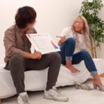 【巨乳 中出し】一般男女モニタリングAV 近親相姦しちゃった姉弟のその後まで追跡スペシャル 黒ギャルの巨乳姉が童貞の弟を生ハメ騎乗位で筆おろし！連続中出し！！…した後日談:ギャル姉と陰キャ弟の何度も繰り返される近親相姦を家庭内盗撮│DEEP’S│dvdms00860