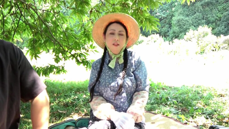 【巨乳 中出し】埼玉・北坂戸 野菜を栽培するセックスレスの巨乳妻 月野夜宵│RUBY│isd00157