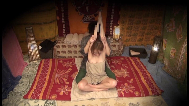 【巨乳 中出し】【こっそり観察】「本当の絶頂知りたくないですか？」夫は知らない極上タイ式マッサージのカラクリ│SEX MACHINE│h_1422tpi00224