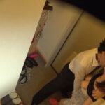 【巨乳 中出し】【寝取られすぎる妻】間男に跨って楽しそうに不倫セックスするなよ！ 星野ひびき│左曲がりのダンディ│h_1787mcsr16002