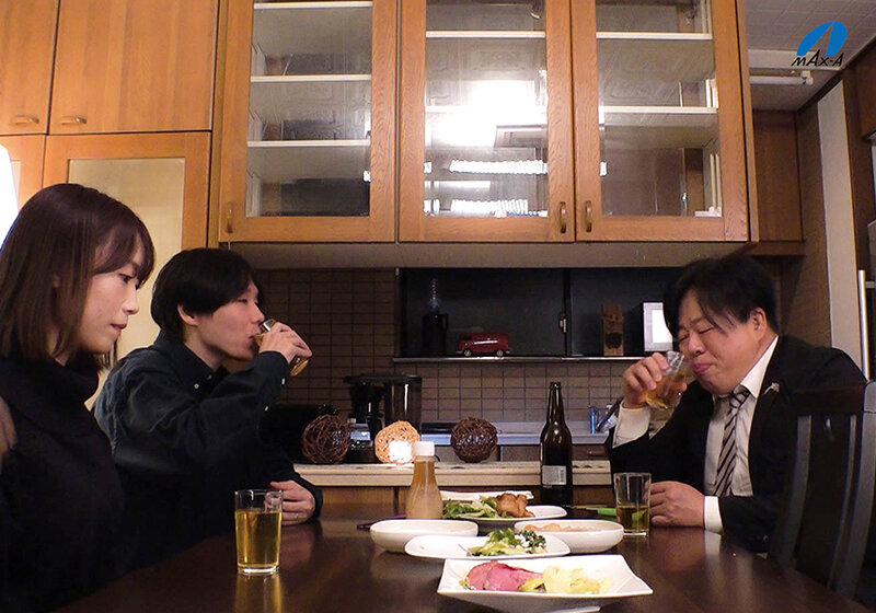 【巨乳 中出し】今夜、夫の目の前で上司に抱かれます…。 ～夫を裏切り上司の性奴●となる人妻～ 長瀬麻美│Calen│xvsr00755