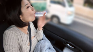 【巨乳 中出し】ノーブラ熟巨乳ムチムチおっぱいデート4 推川ゆうり│----│cemd00826