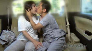 【巨乳 中出し】素人主婦の闇マクラ営業。シフトを増やしてくれた主任にごほうび！真夏の車内でホットな不倫SEXを！│即ヌキ│h_1724a010b00019