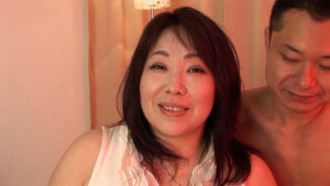 【巨乳 中出し】衰えるどころか加速していく、五十路女の性衝動！だらしない腹をした熟女に中出しセックス！│即ヌキ│h_1724v133i00001