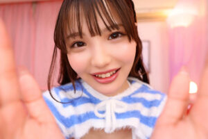 【巨乳 中出し】【VR】「あの日の告白の続き…しても良い？」店舗型リフレを訪れたらマドンナだった同級生とまさかの再会…やり過ぎオプションで僕への一途な恋心を伝える密着ぺろんちょご奉仕♪ 佐藤愛瑠│KMPVR-彩-│savr01027