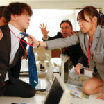【巨乳 中出し】朝起きたら部屋に下着姿の同期女子社員！ いつも生意気で悪態ばかりついてくるのに、甘えてきたので… 七海那美│HHHグループ│royd00320