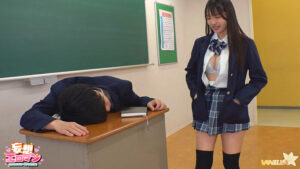 【巨乳 中出し】【妄想！？現実！？変身能力でクラスの女子にヤリたい放題】クラスのアイドルとチェンジ！童貞＆処女を同時卒業/文系女子とチェンジ！女子の身体をたっぷり堪能/ギャルと手足だけチェンジ！自由を奪いヤりたい放題【妄想エロマン＃佐藤さん＆水瀬さん＆さくらさん】│----│1stcvs00055