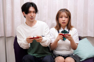 【巨乳 中出し】友達の妹が清純そうに見えてクソ生意気なメスガキだった!敬語で「ざこち●ぽですねぇ」と罵られて大人のプライドを打ち砕かれて逆レ搾精されまくった 沙月恵奈│マゾマン│masm00015